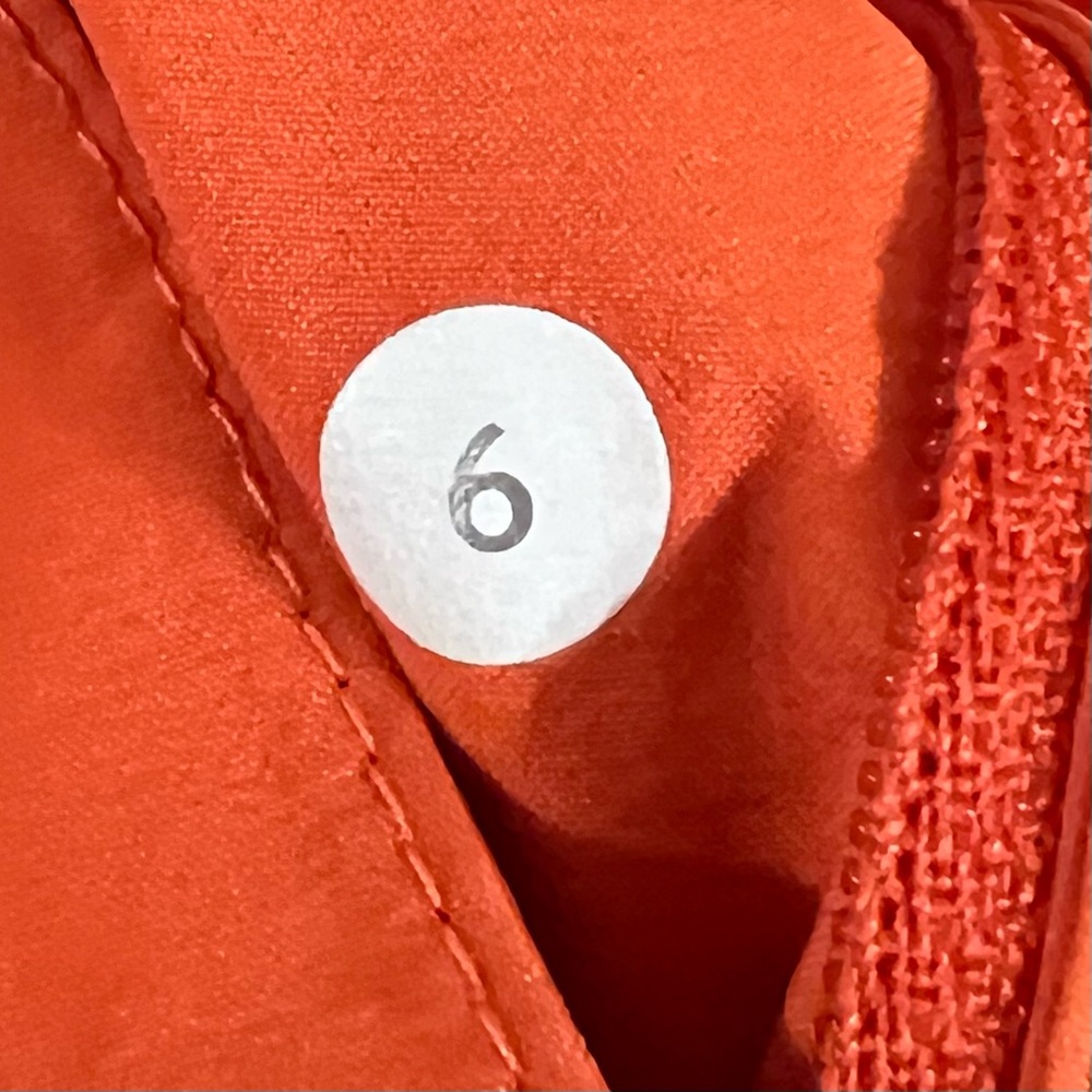 RARE Lululemon Run: In The Rain Jacket - Picture 15 of 16